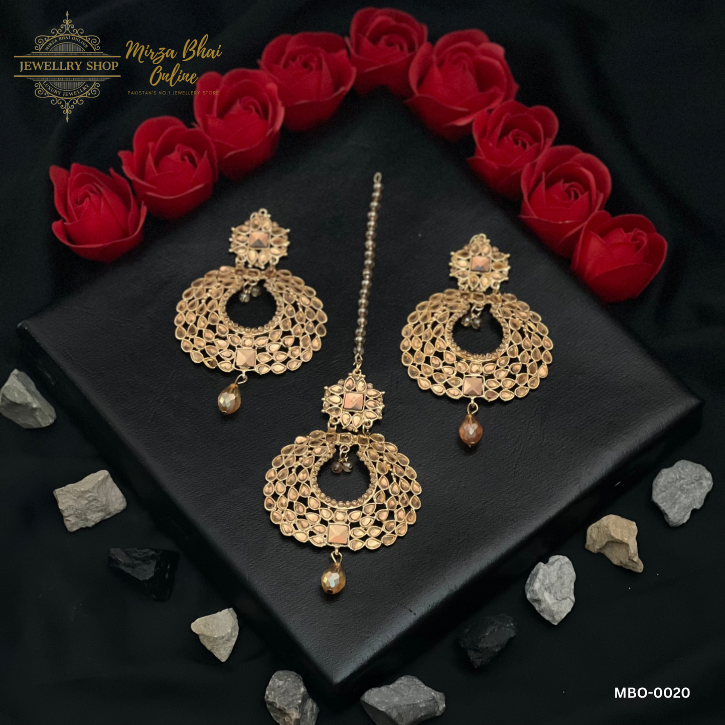 AJIA'S EARRINGS (MBO-0020)