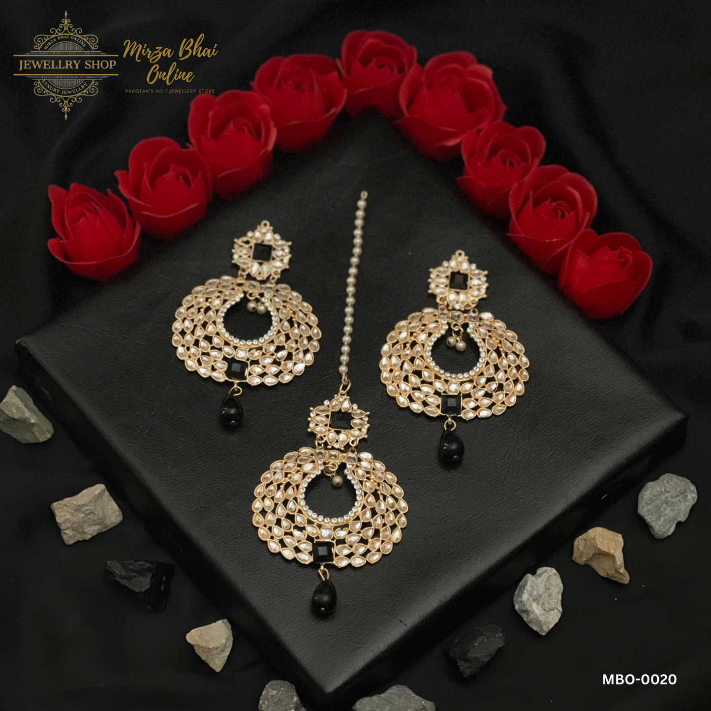 AJIA'S EARRINGS (MBO-0020)