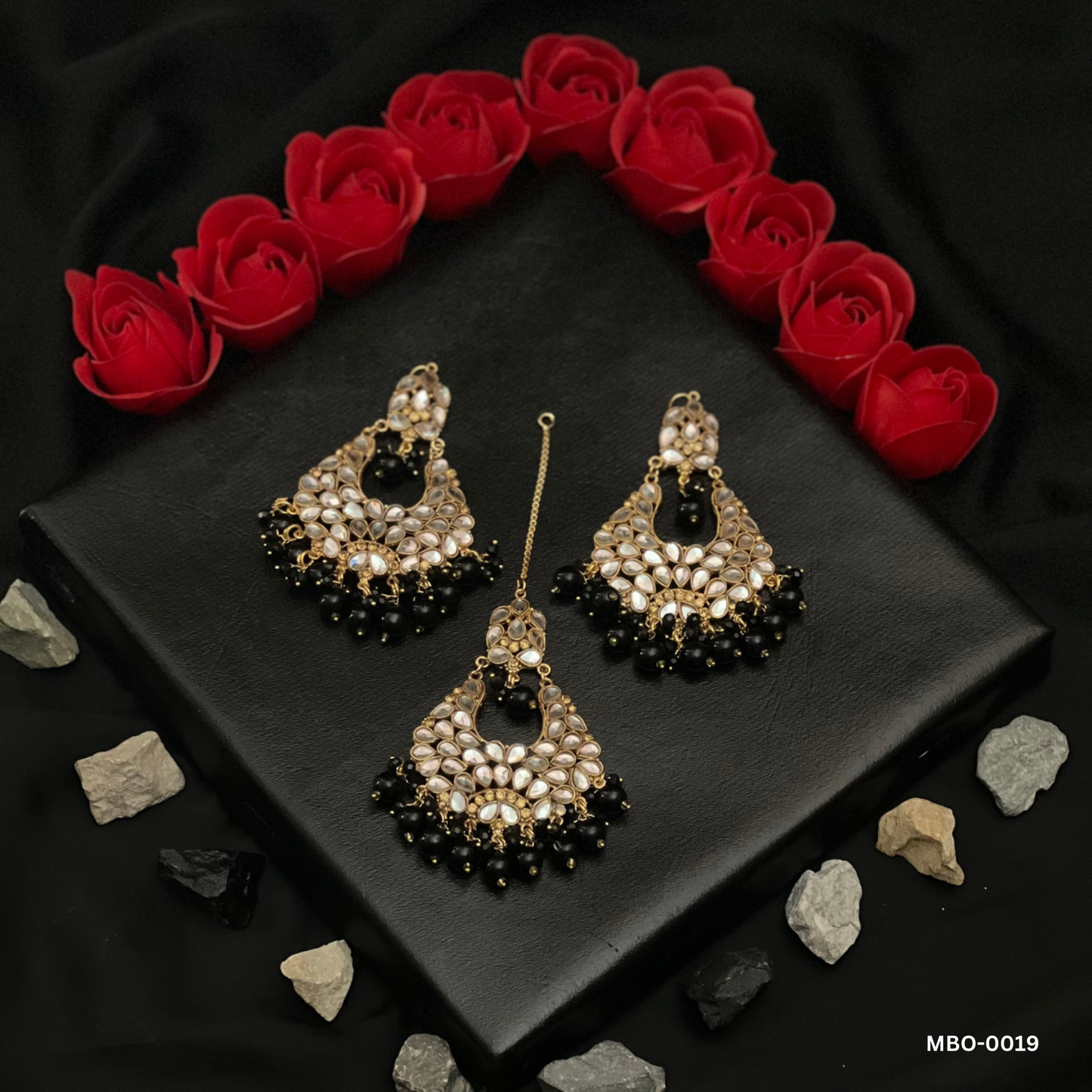 APSARA'S EARRINGS (MBO-0019)