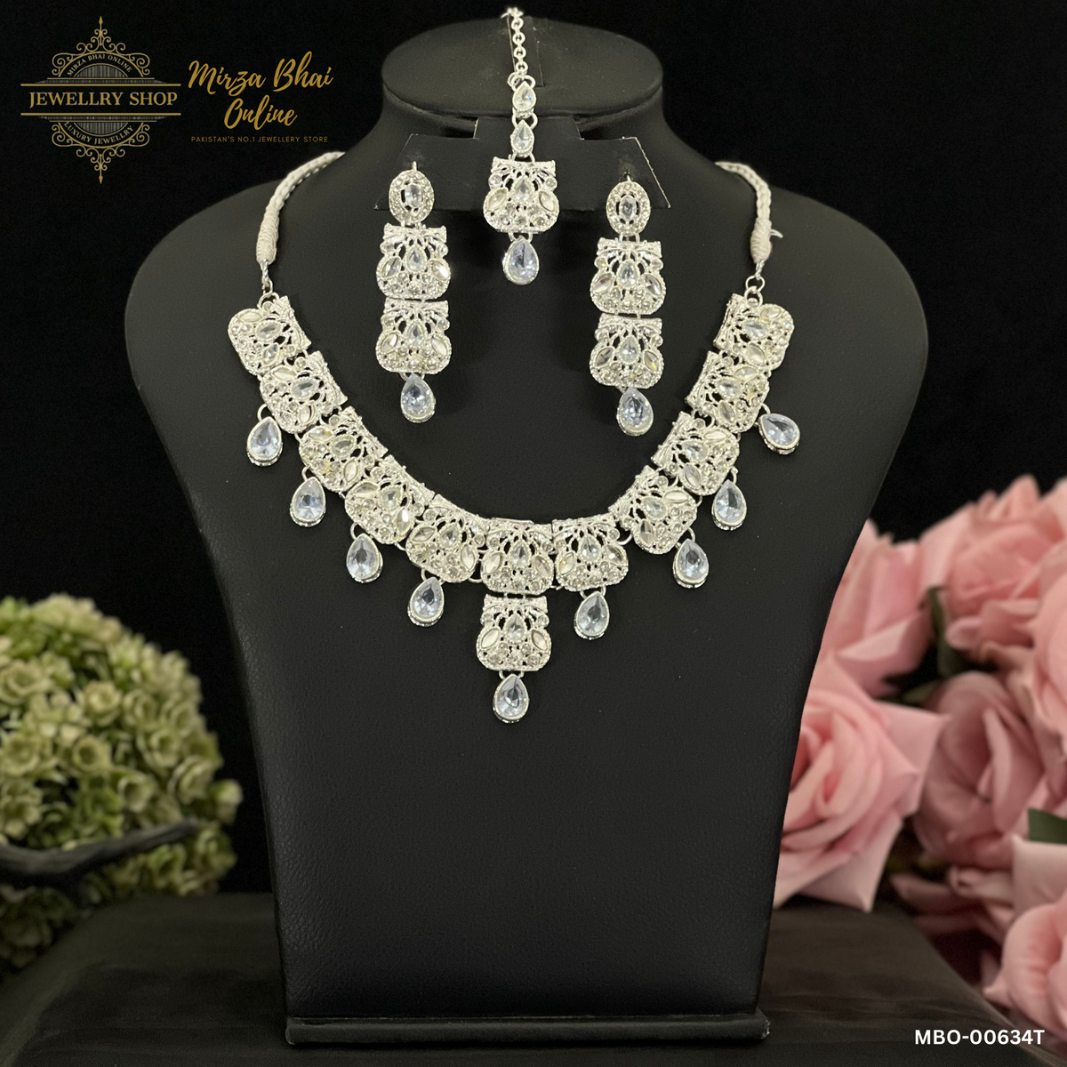 AISHA'S NECKLACE (MBO-00634T)