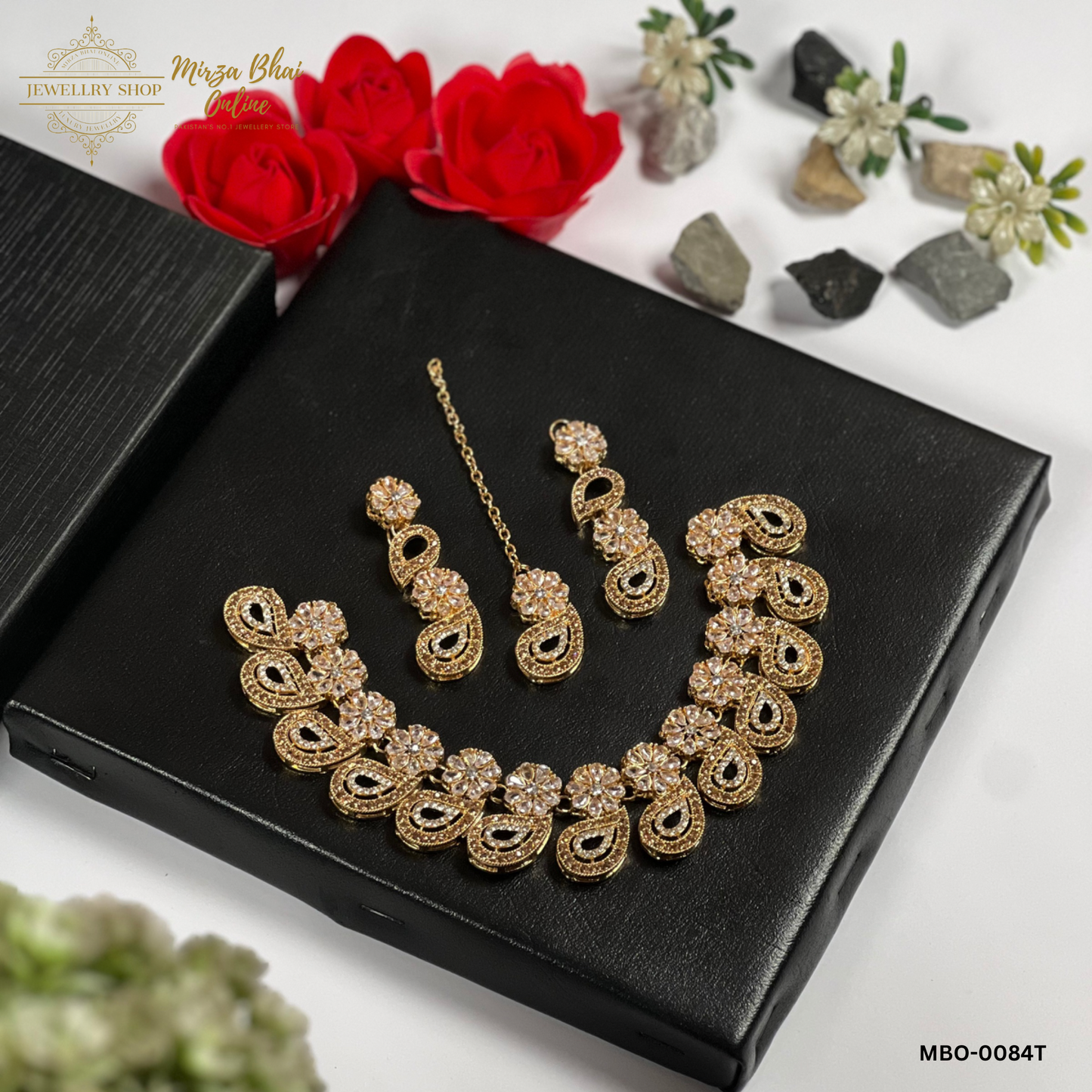 BAMBIE'S NECKLACE (MBO-0084T)