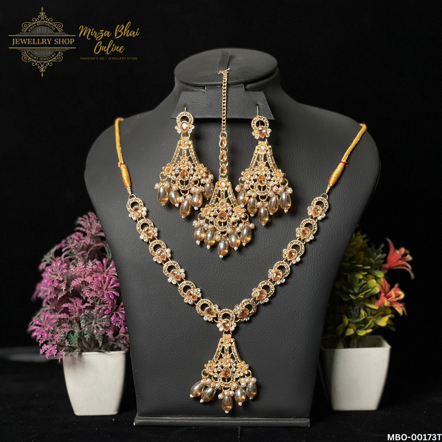 FAINA'S NECKLACE (MBO-00173T)