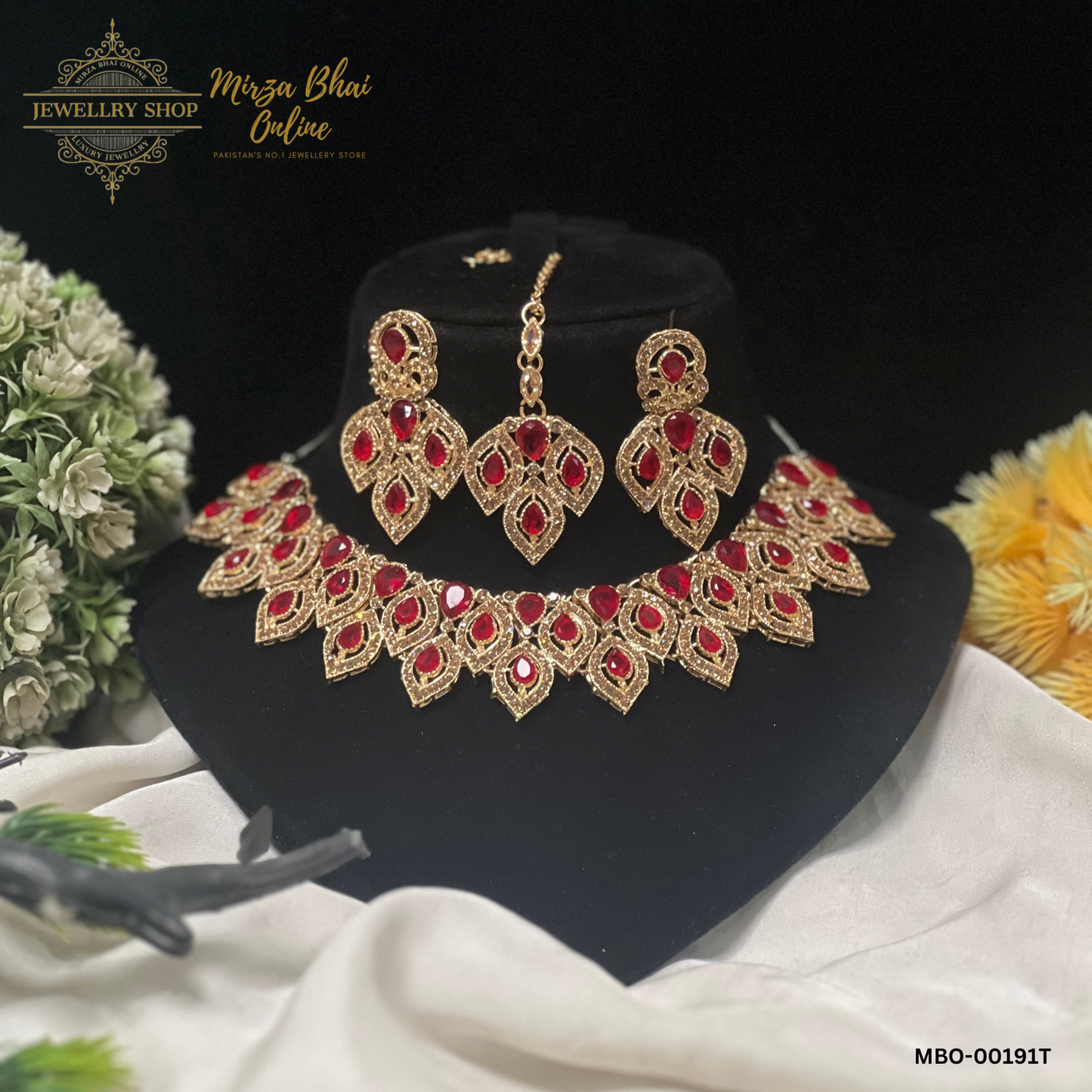 NAPHELE'S NECKLACE (MBO-00191T)