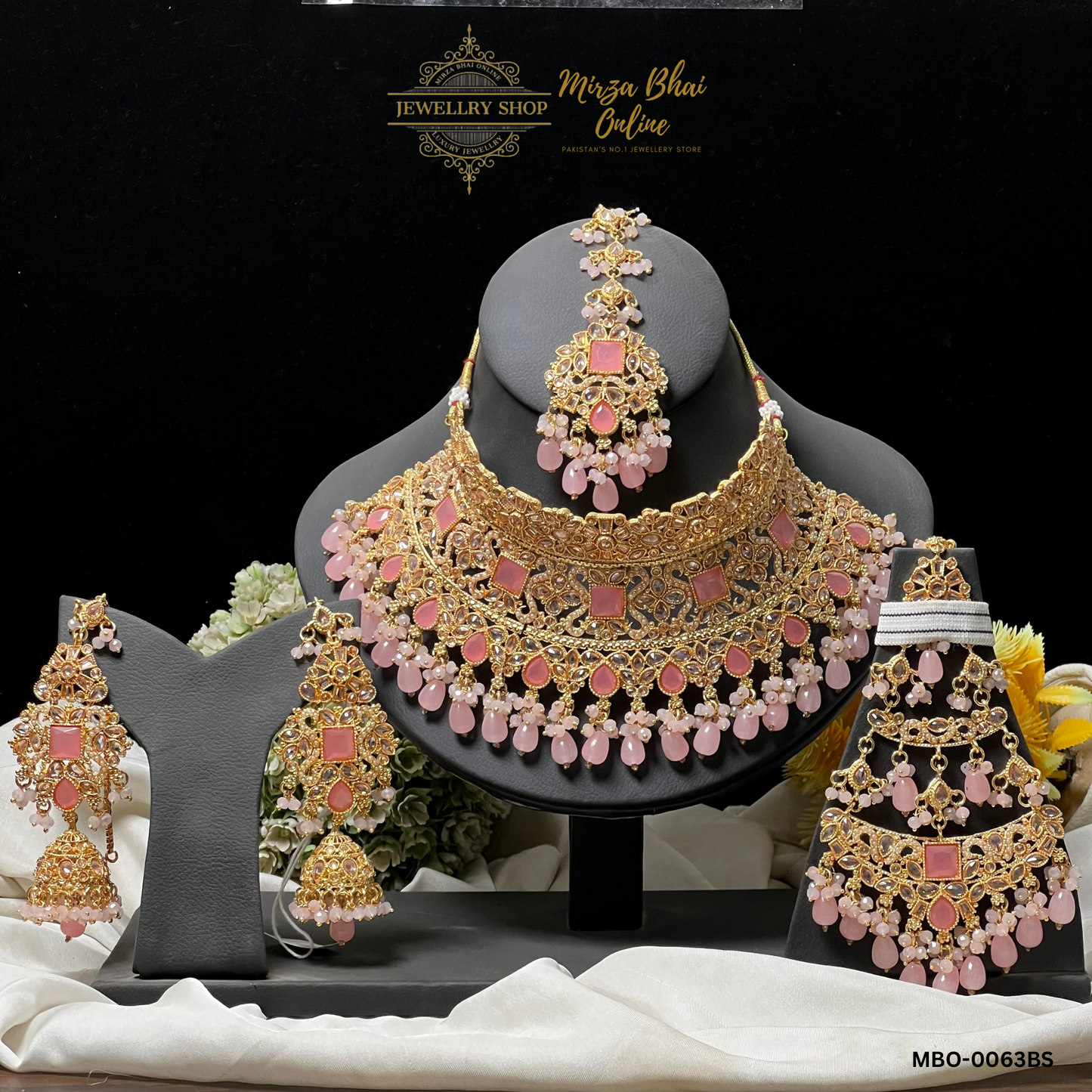 AMARA'S BRIDAL SET (MBO-0063BS)
