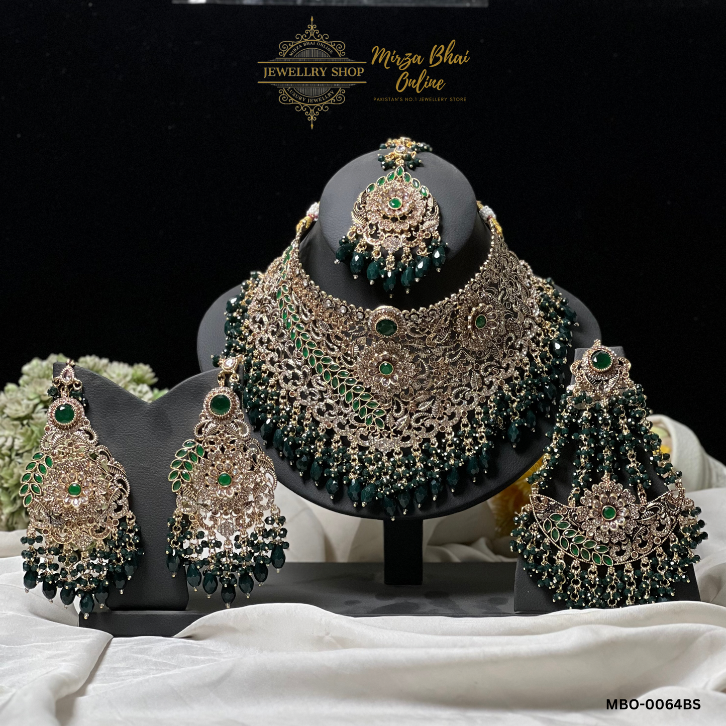 AMIRA'S BRIDAL SET (MBO-0064BS)