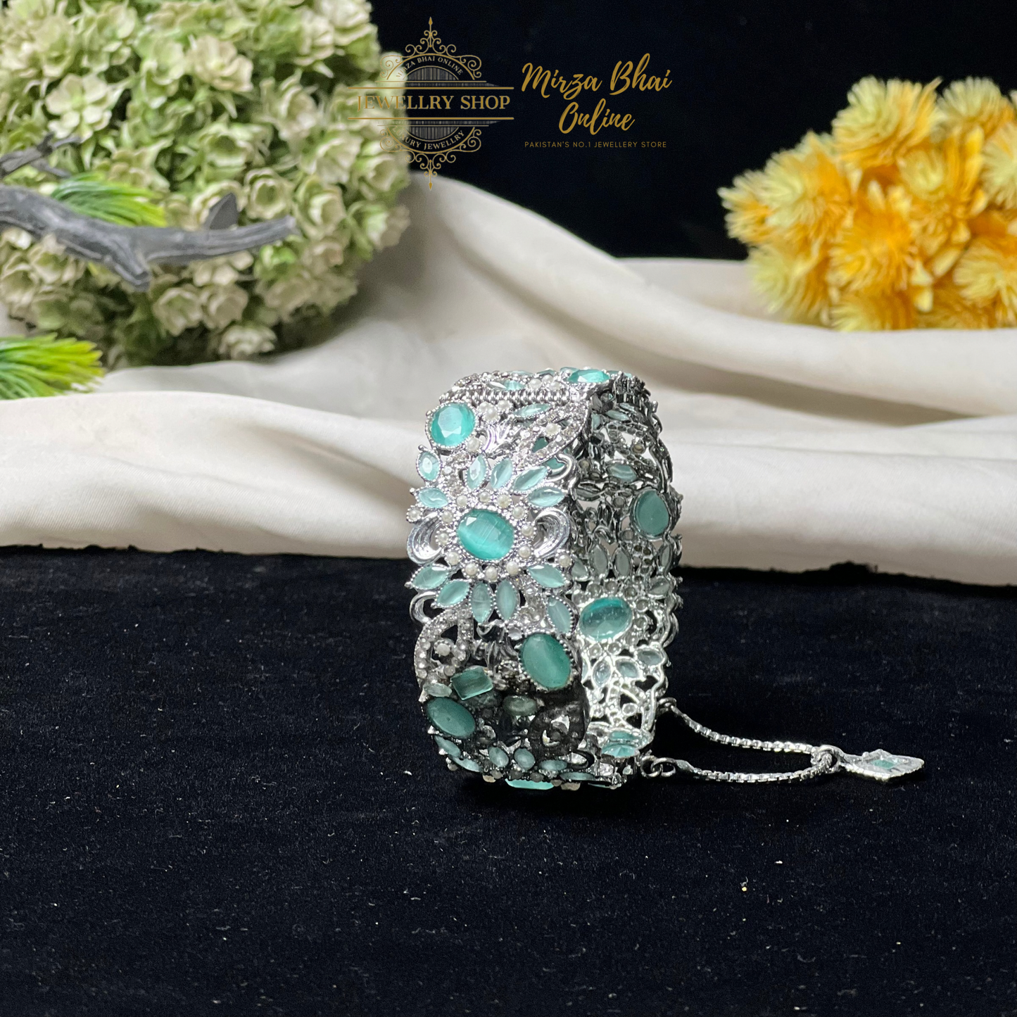 HARPER'S BANGLES (MBO-00107B)