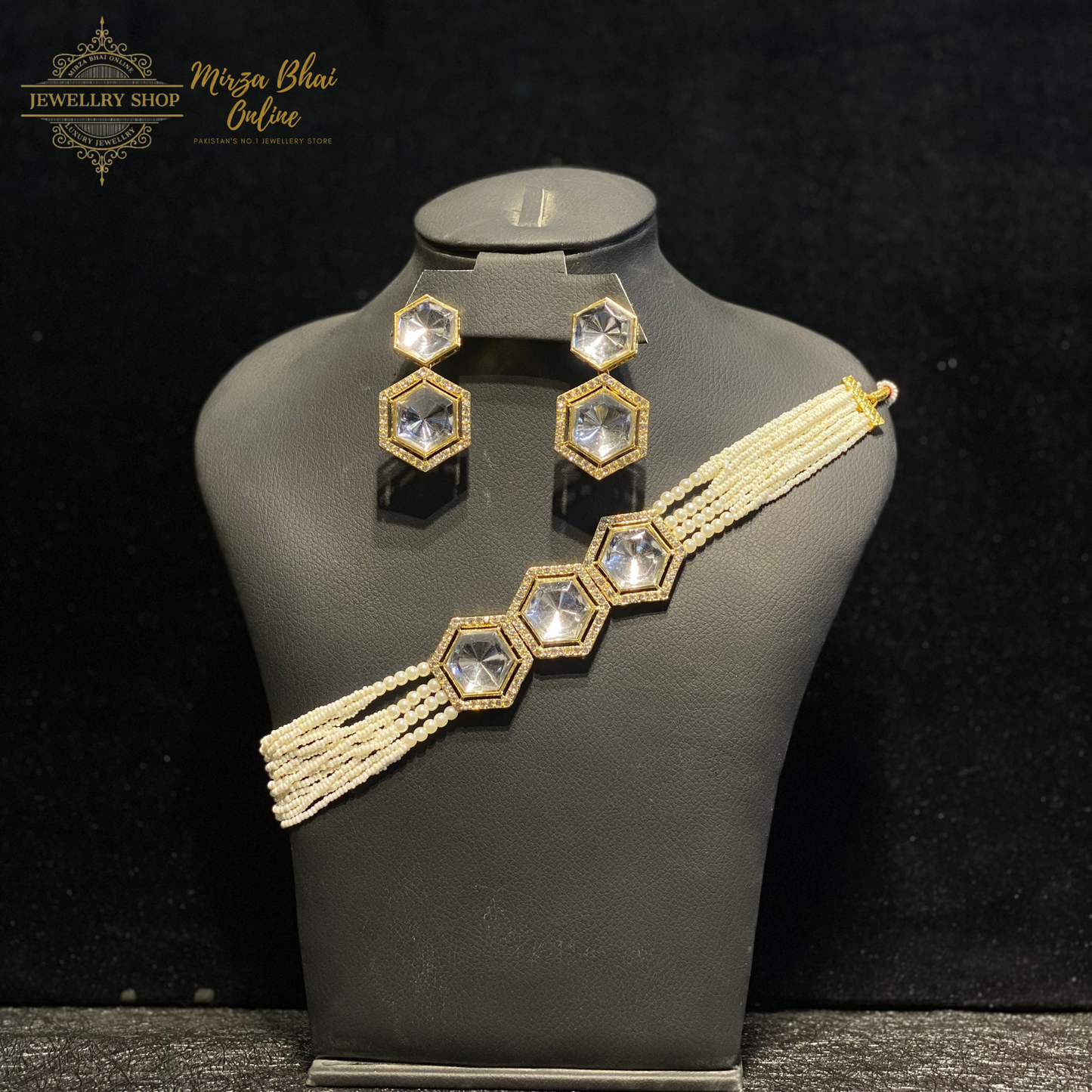 ANNA'S NECKLACE (MBO-00247T)