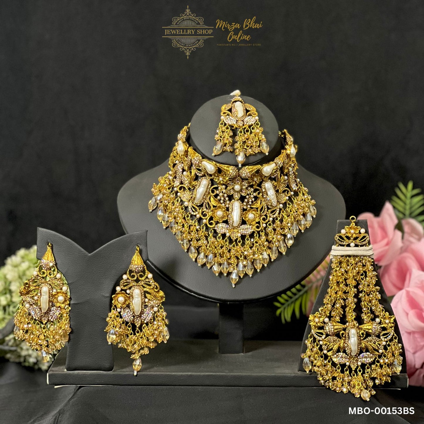SAIRAH'S BRIDAL SET (MBO-00153BS)