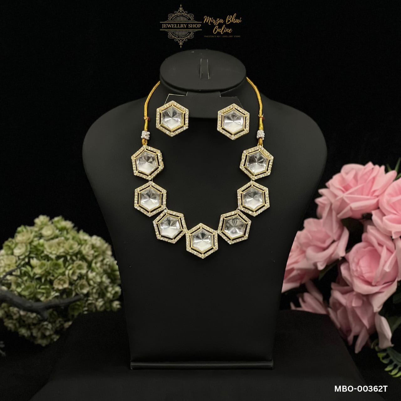 OLIVIA'S NECKLACE (MBO-00362T)