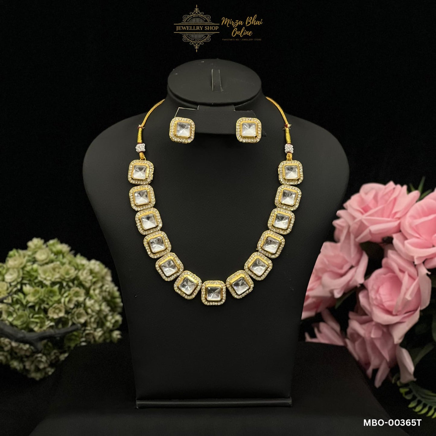 SIYA'S NECKLACE (MBO-00365T)