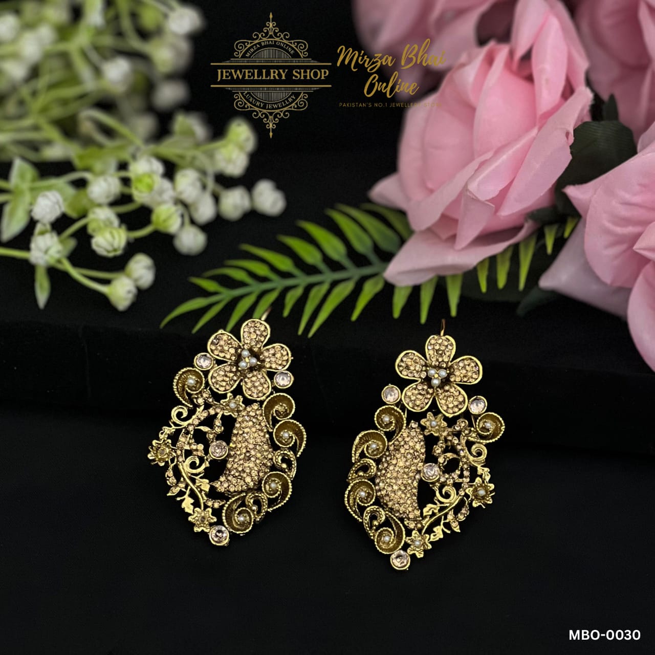 AAIRA'S EARRINGS (MBO-0030)