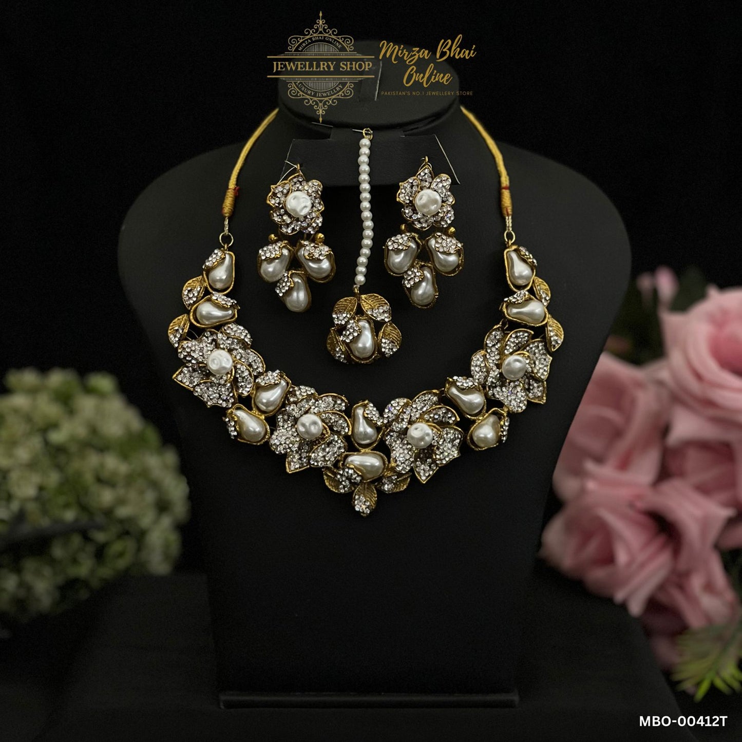 ZAHRA'S NECKLACE (MBO-00412T)
