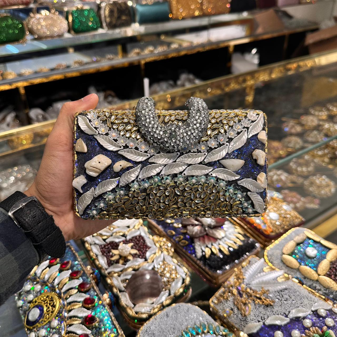 TURKISH CLUTCH (TC-0372)