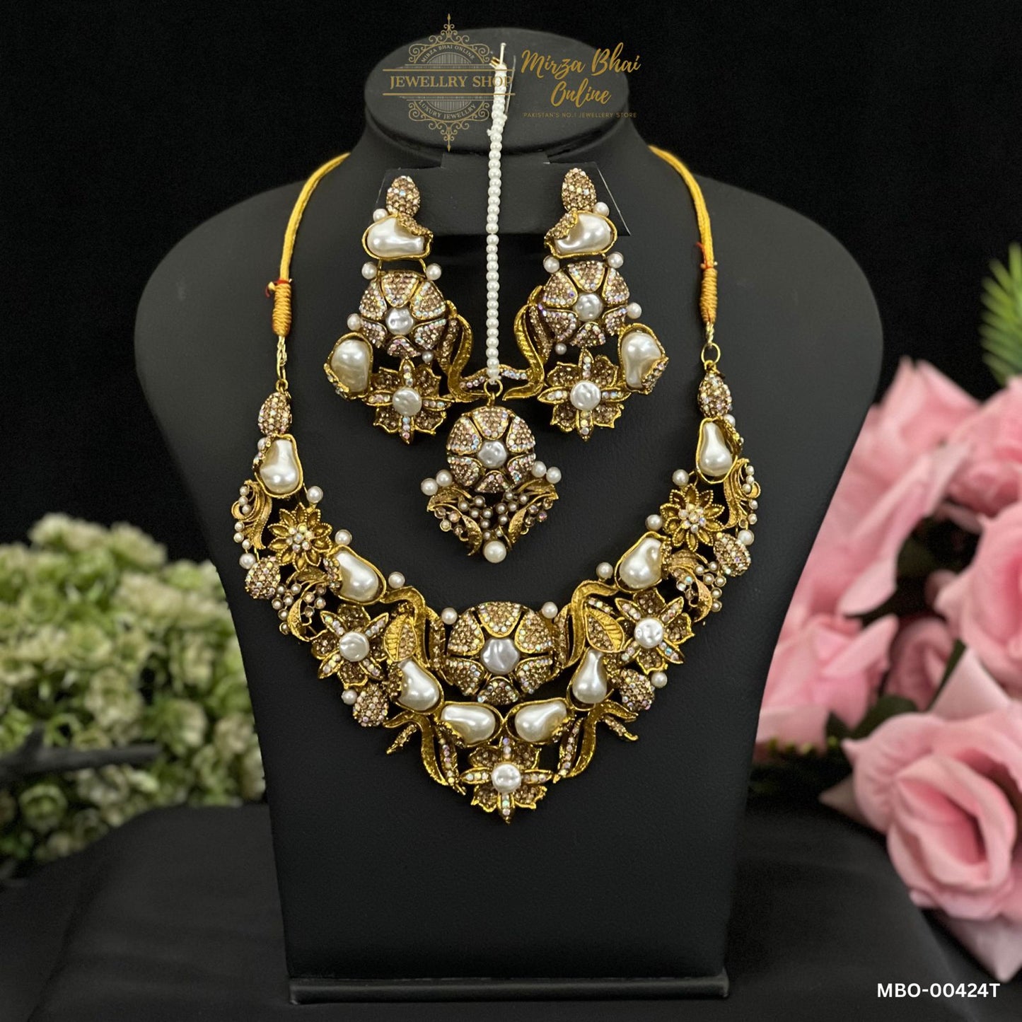 ARI'S NECKLACE (MBO-00424T)