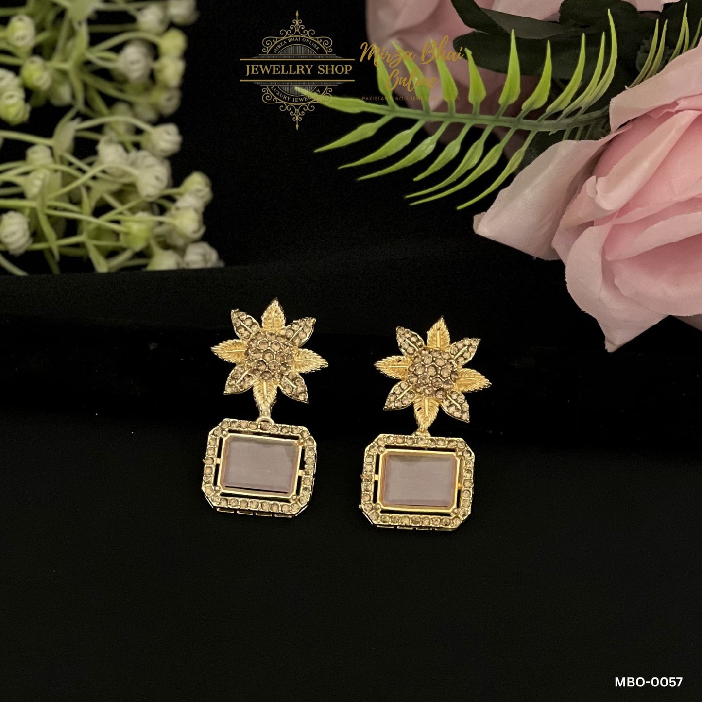 AISHA'S EARRINGS (MBO-0057)