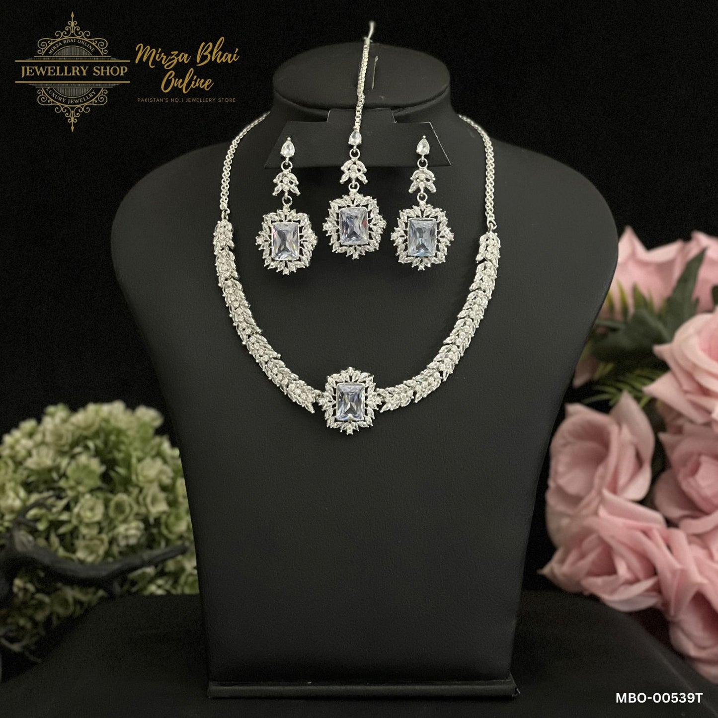 NABEEHA'S NECKLACE (MBO-00539T)