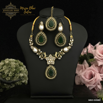 KHADIJA'S NECKLACE (MBO-00588T)