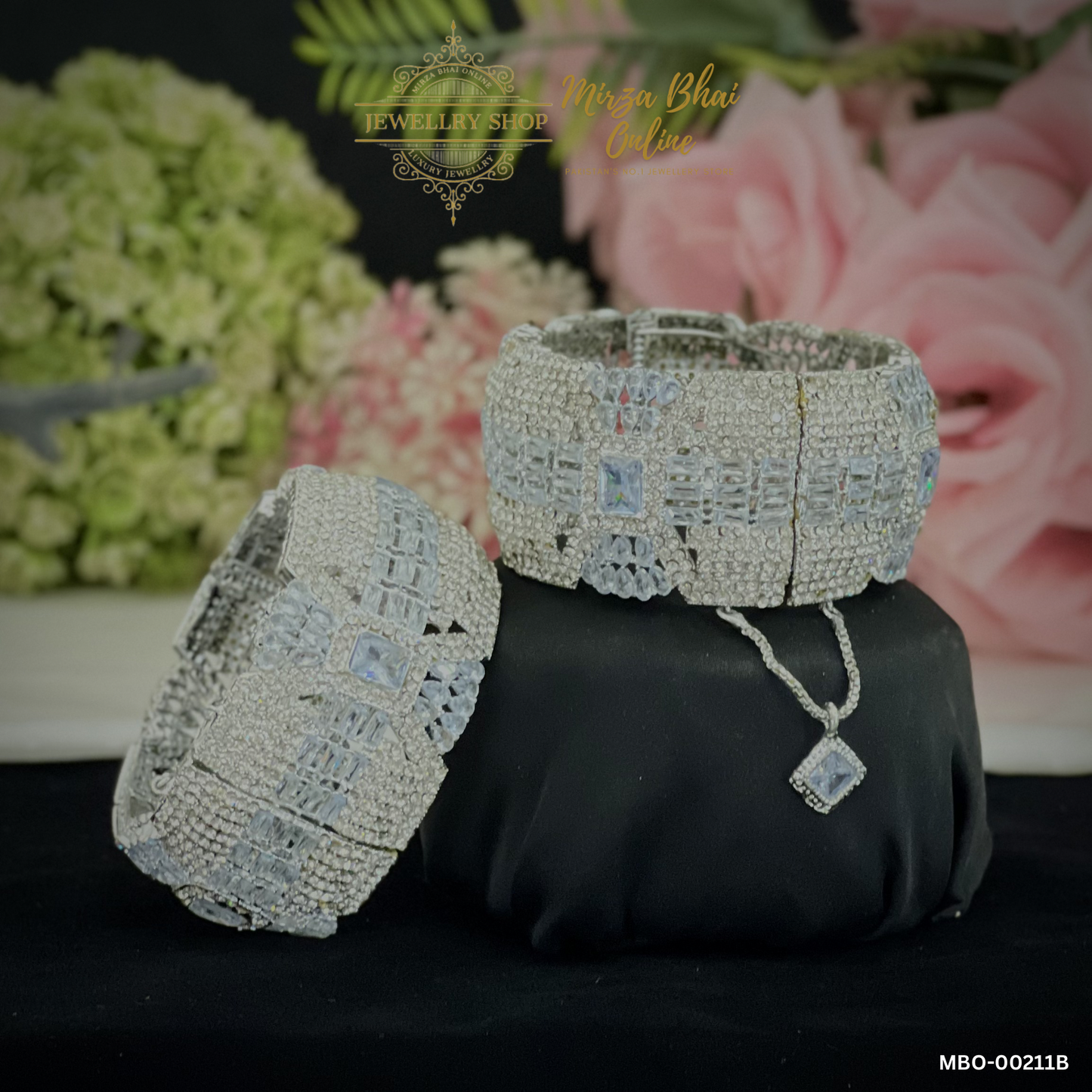MURIHA'S BANGLES (MBO-00211B)