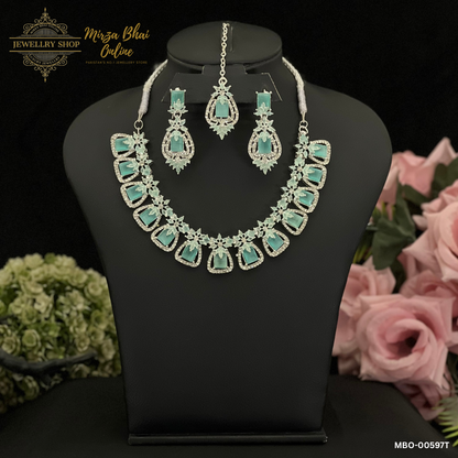 TUBA'S NECKLACE (MBO-00597T)
