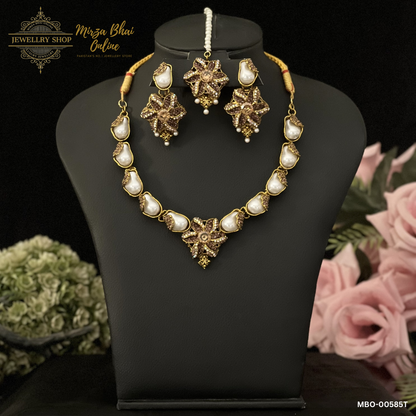 RUBY'S NECKLACE (MBO-00585T)