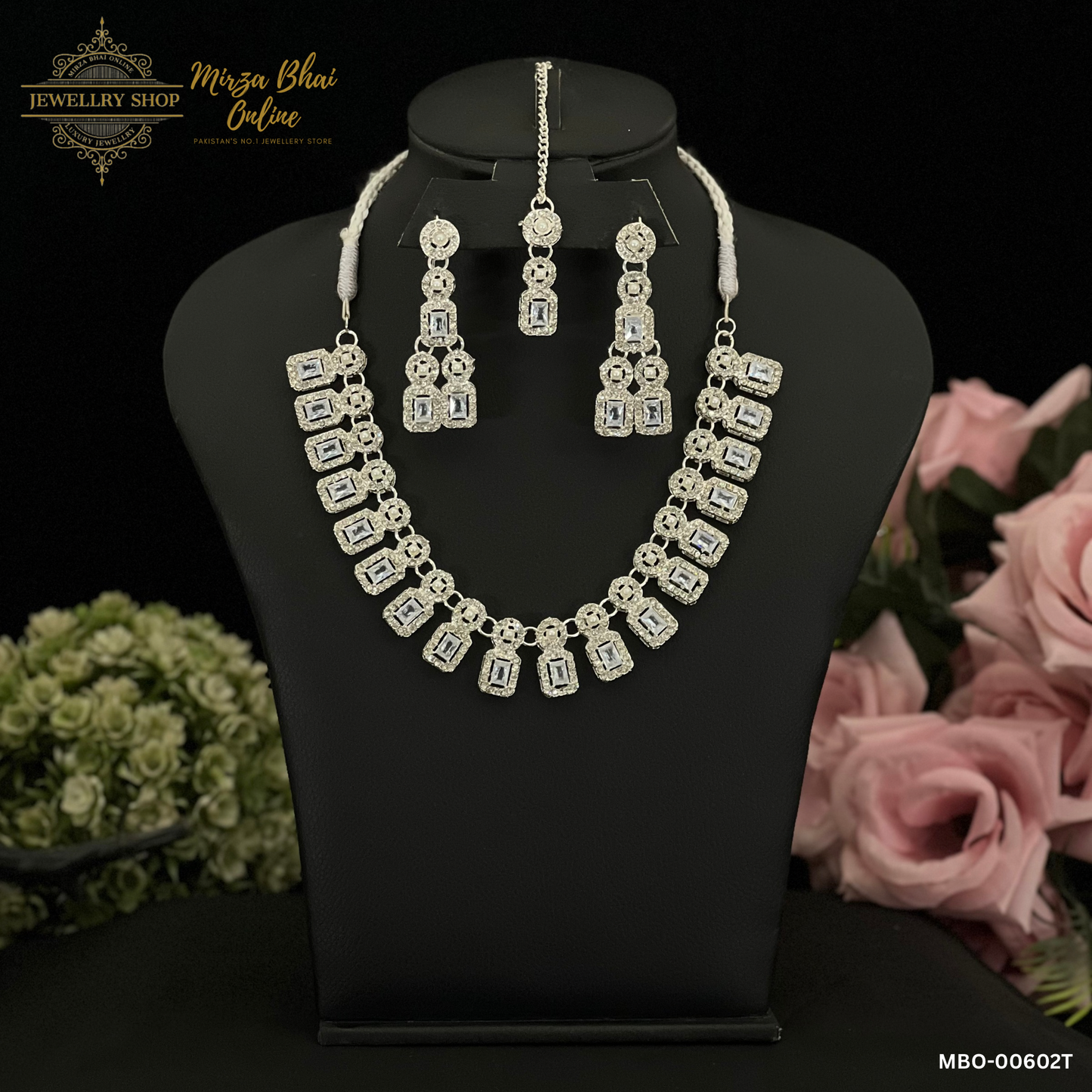 LINA'S NECKLACE (MBO-00602T)