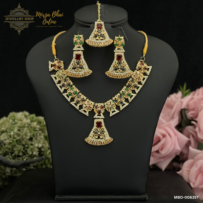 ZAHRA'S NECKLACE (MBO-00635T)