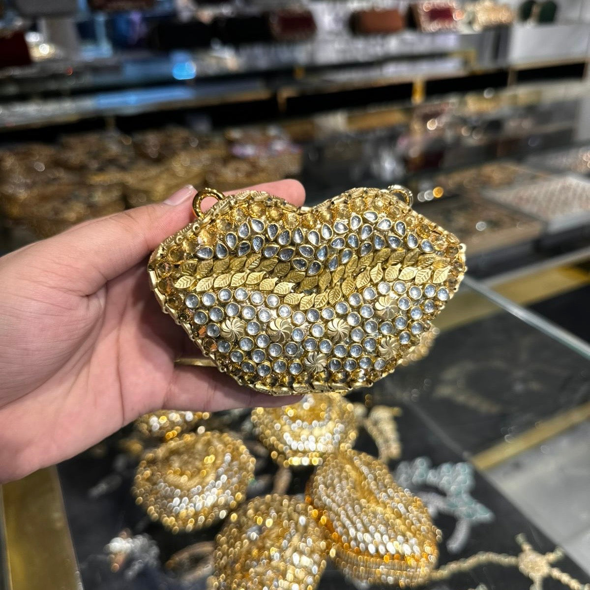 SMALL TURKISH CLUTCH (TKC-0843)