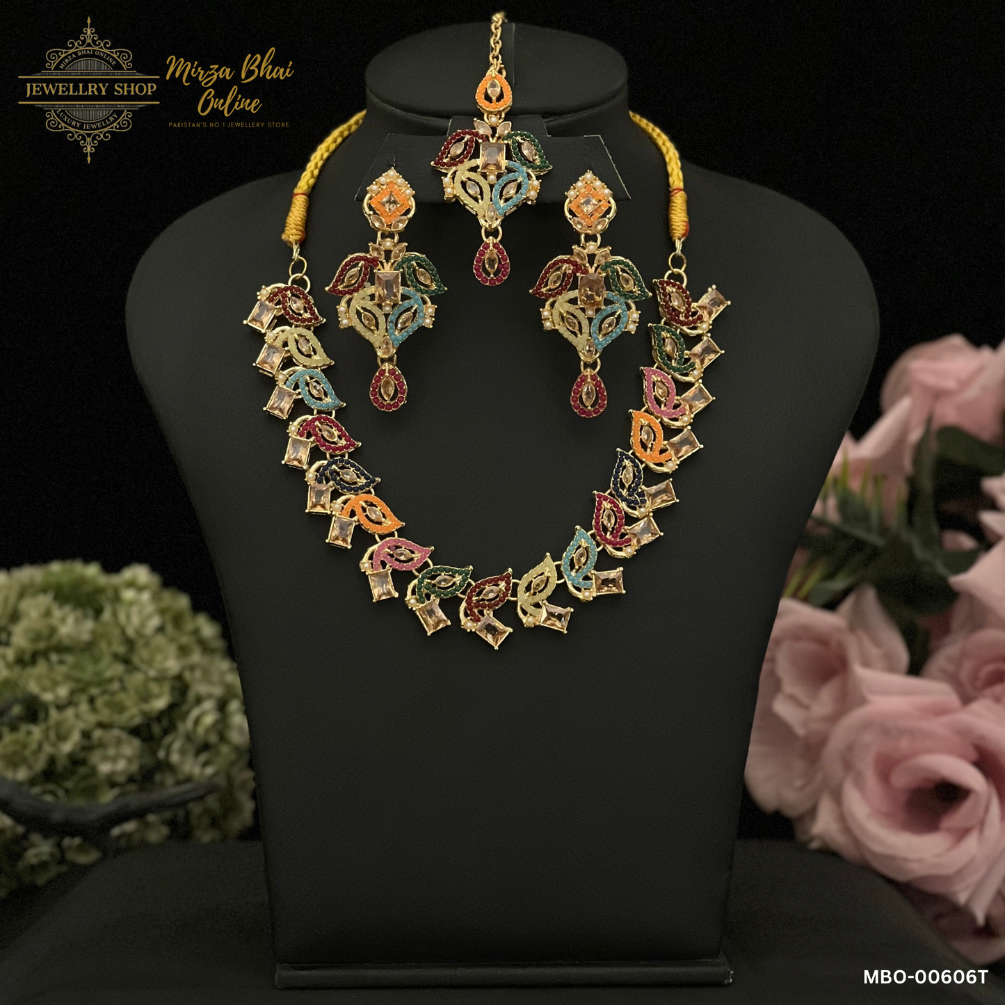 ZAINAB'S NECKLACE (MBO-00606T)