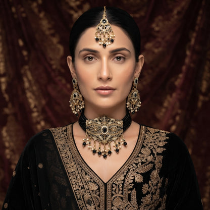 NIMRA'S CHOKER (MBO-00642T)