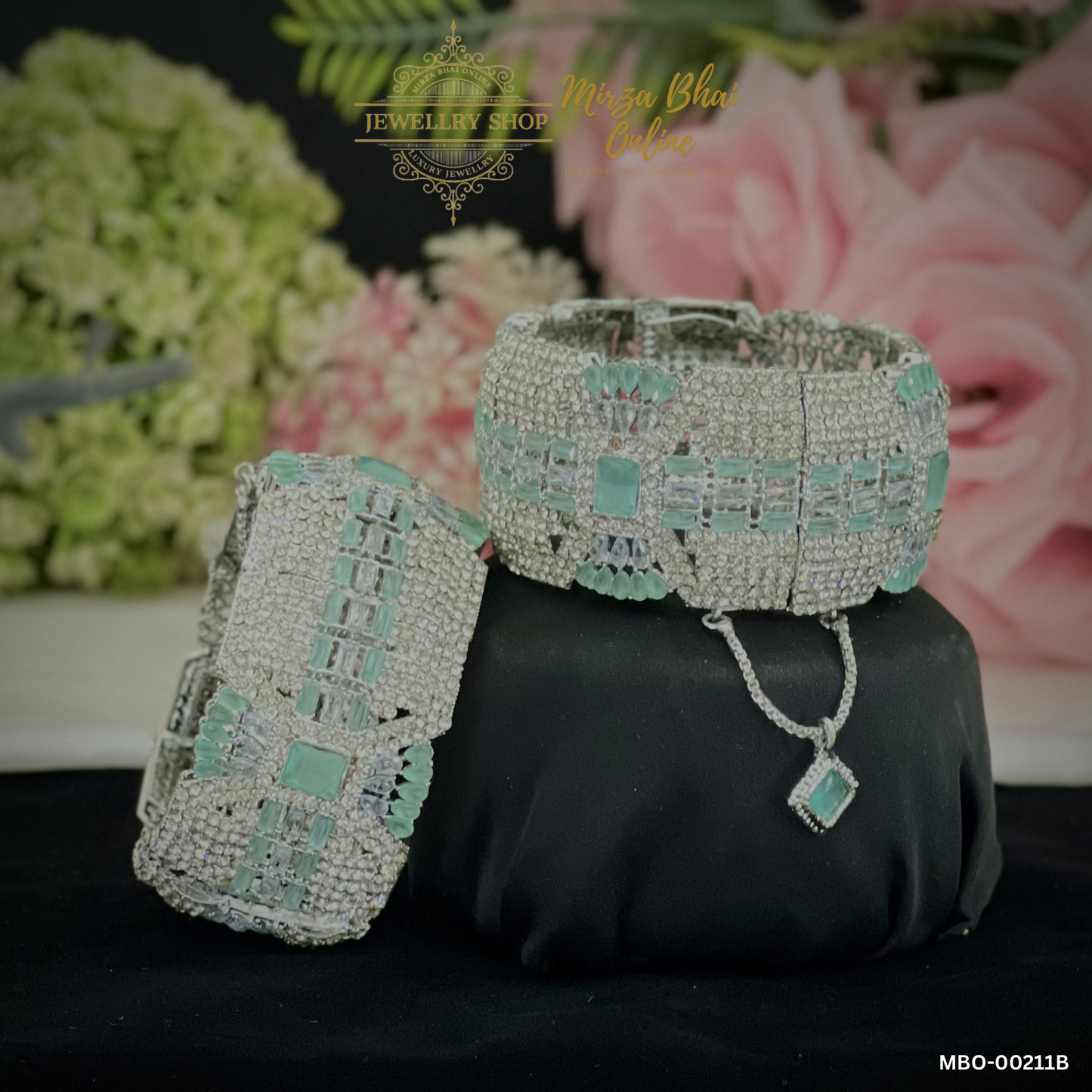 MURIHA'S BANGLES (MBO-00211B)