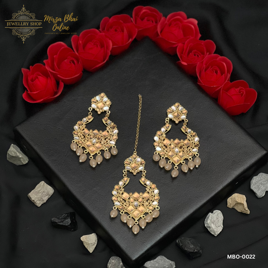 CALICO'S EARRINGS (MBO-0022)