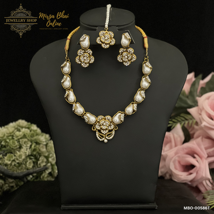 GRACE'S NECKLACE (MBO-00586T)