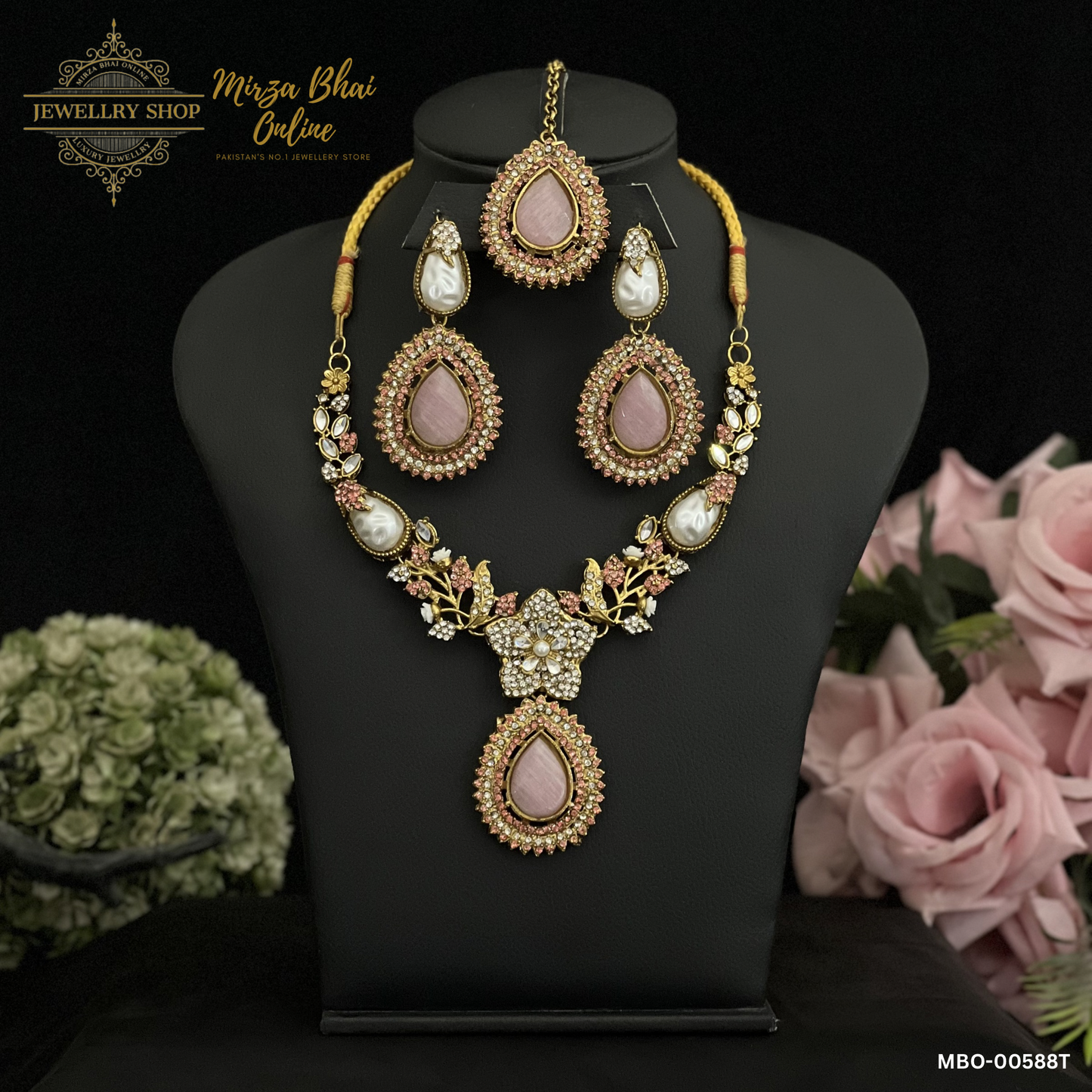 KHADIJA'S NECKLACE (MBO-00588T)