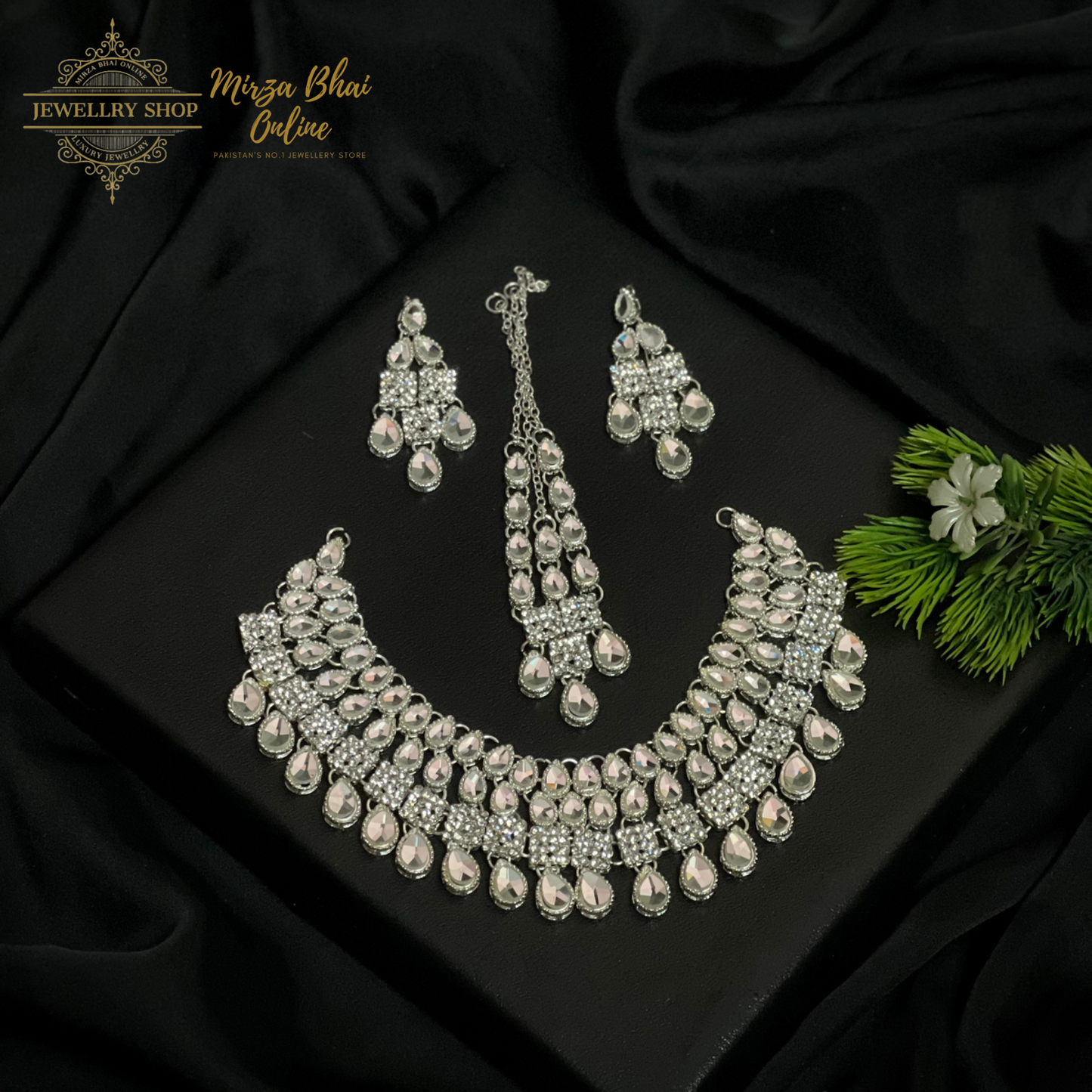 SOBIA'S NECKLACE (MBO-0022T)