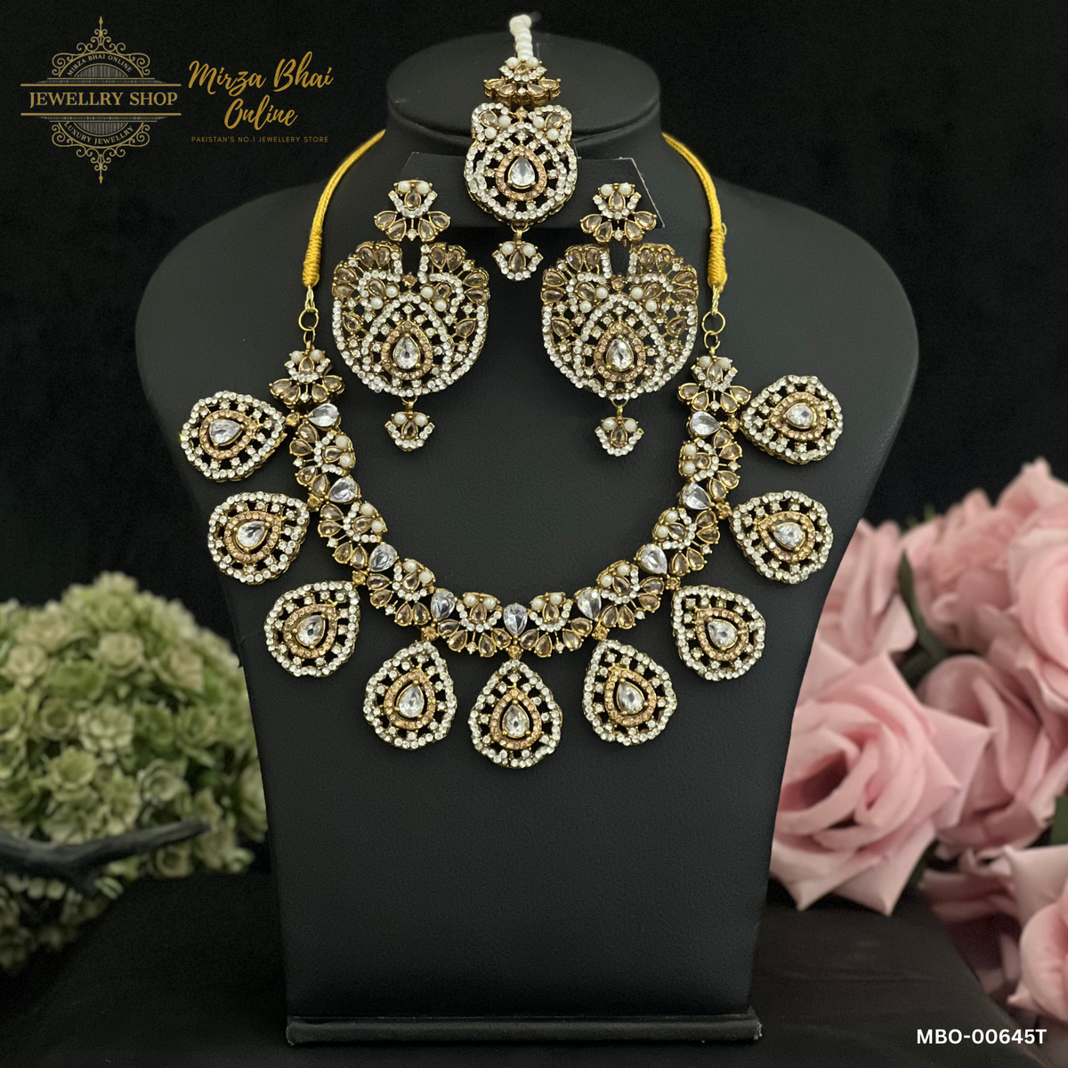 SAMIYA'S NECKLACE (MBO-00645T)
