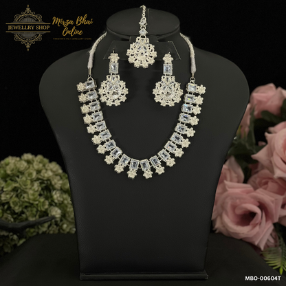 DUA'S NECKLACE (MBO-00604T)