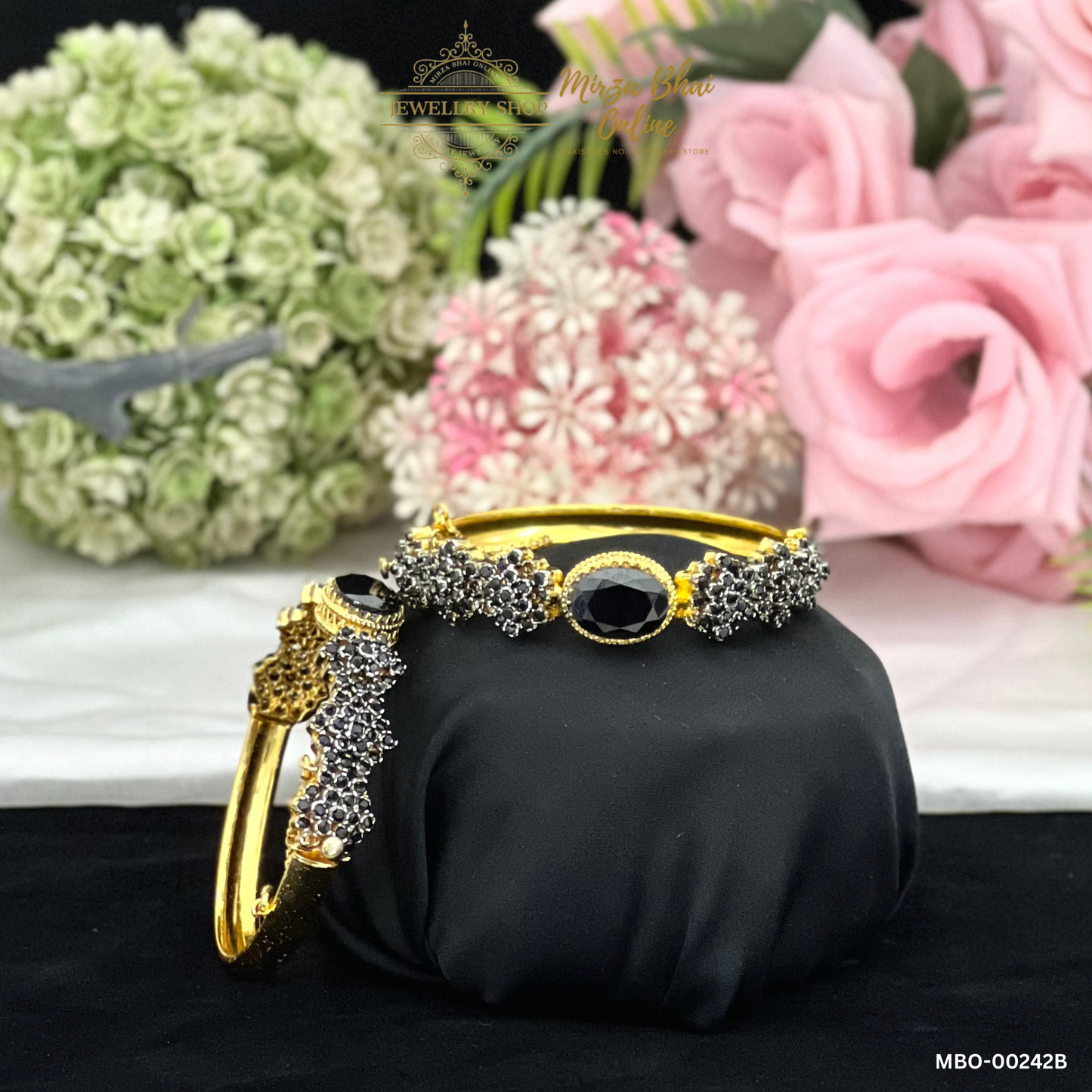 SABAH'S BANGLES (MBO-00242B)