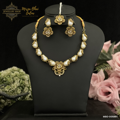 GRACE'S NECKLACE (MBO-00586T)