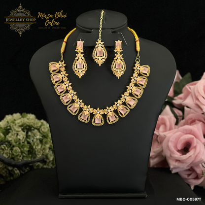 TUBA'S NECKLACE (MBO-00597T)