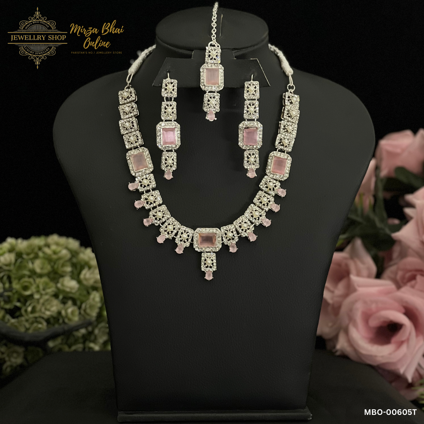 YUSRA'S NECKLACE (MBO-00605T)