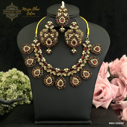 SAMIYA'S NECKLACE (MBO-00645T)