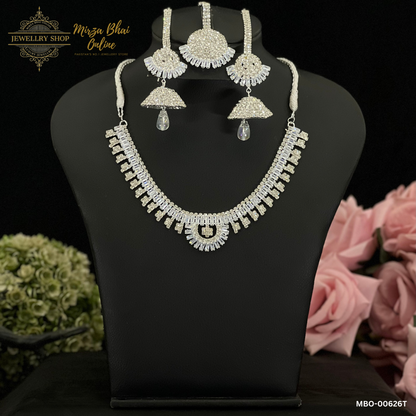 AREEBA'S NECKLACE (MBO-00626T)