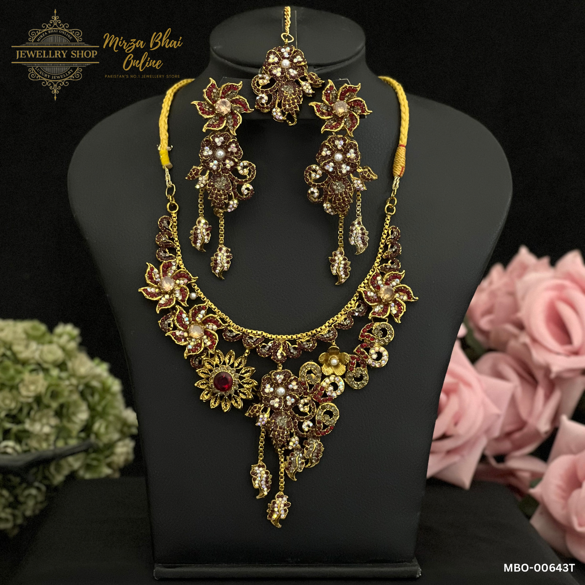 FAREHA'S NECKLACE (MBO-00643T)