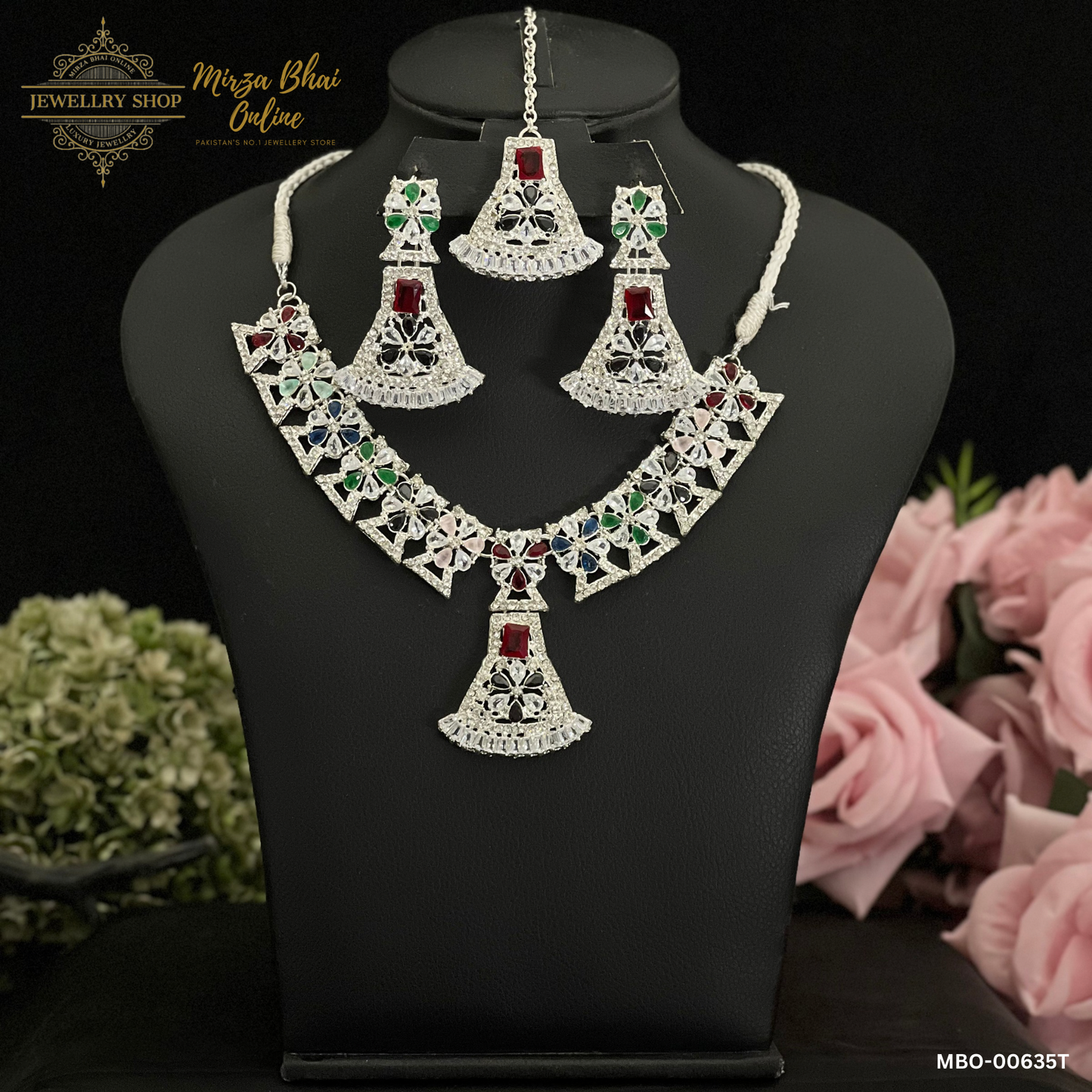 ZAHRA'S NECKLACE (MBO-00635T)