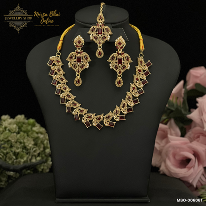 ZAINAB'S NECKLACE (MBO-00606T)