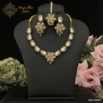 RUBY'S NECKLACE (MBO-00585T)