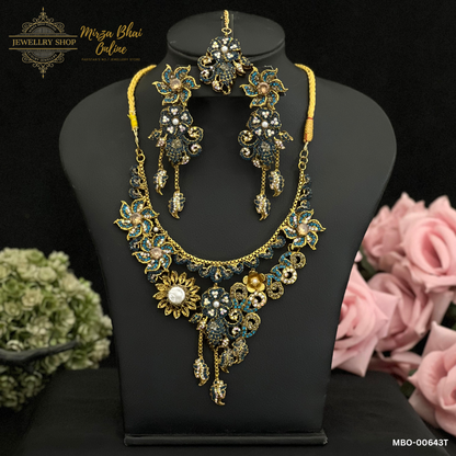FAREHA'S NECKLACE (MBO-00643T)