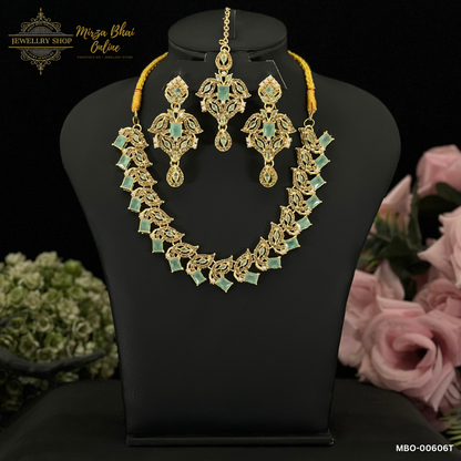 ZAINAB'S NECKLACE (MBO-00606T)