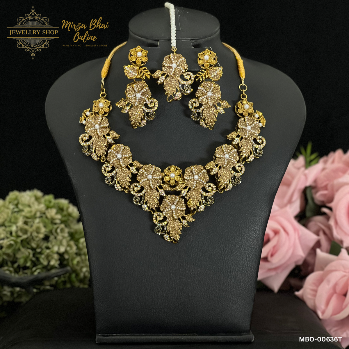 AFIFA'S NECKLACE (MBO-00636T)