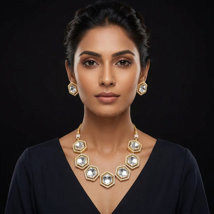 OLIVIA'S NECKLACE (MBO-00362T)